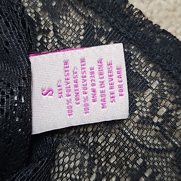 Black Lace Candie's Cover Up Top in Small - Picture 5 of 5